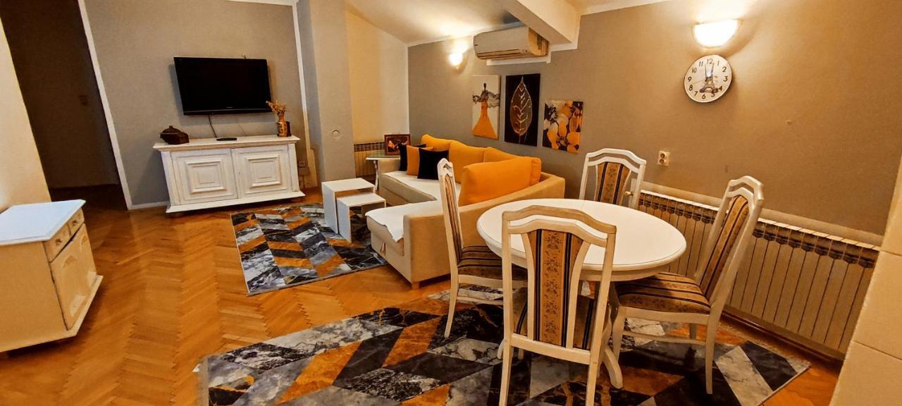 Villa Monera Apartments & Rooms & Free Garage Mostar Exterior photo